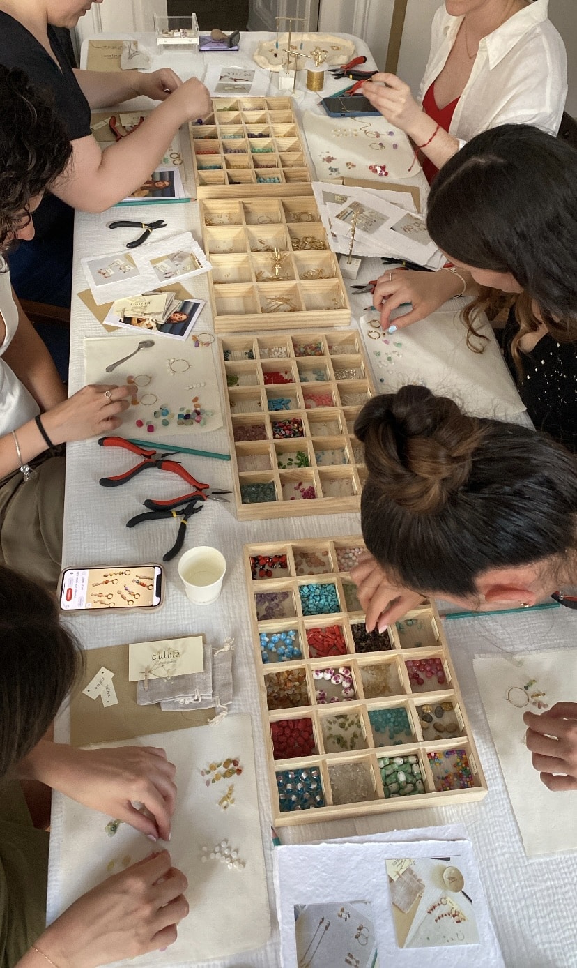 Talleres de joyas para despedidas, cumpleaños, eventos
